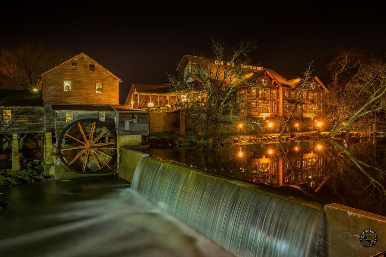 Gnome Alone Villa Sevierville Exterior photo